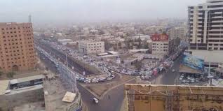 صنعاء ..الحوثي يرفع حالة التاهب وعناصره تنتشر بكثافة في شوارع العاصمة