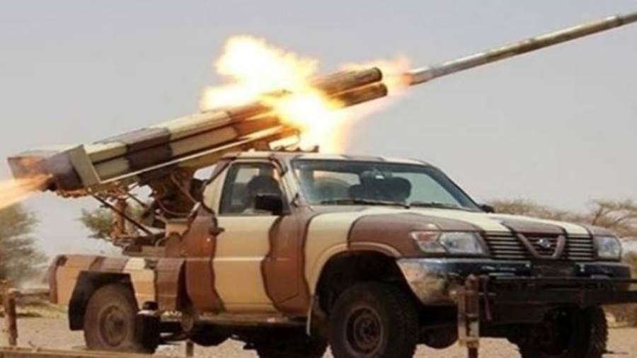 القوات السعودية تنفذ قصف مدفعي على تحركات الحوثيين في رازح بصعدة