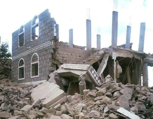 اب..ارهاب الحوثي بلا حدود ..اخرها تفجير منزل  مواطن في العود (صورة )