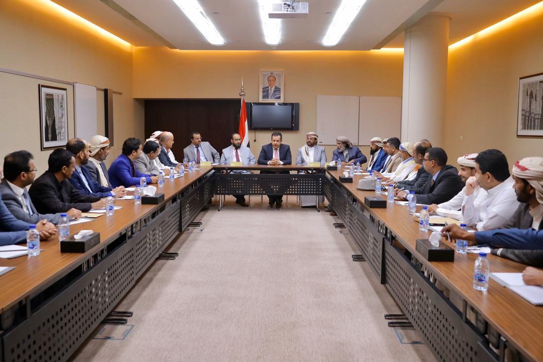 رئيس الوزراء .. نظام الاقاليم يتيح التنافس في المجال التنموي والخدمي.