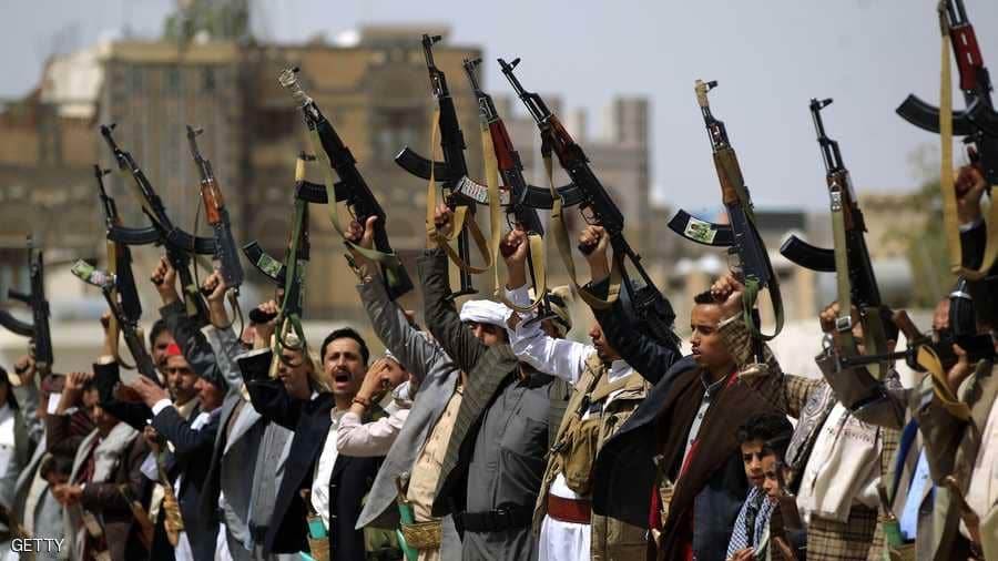 مليشيا الحوثي تفتح النار على مواقع المشتركة بحيس الحديدة