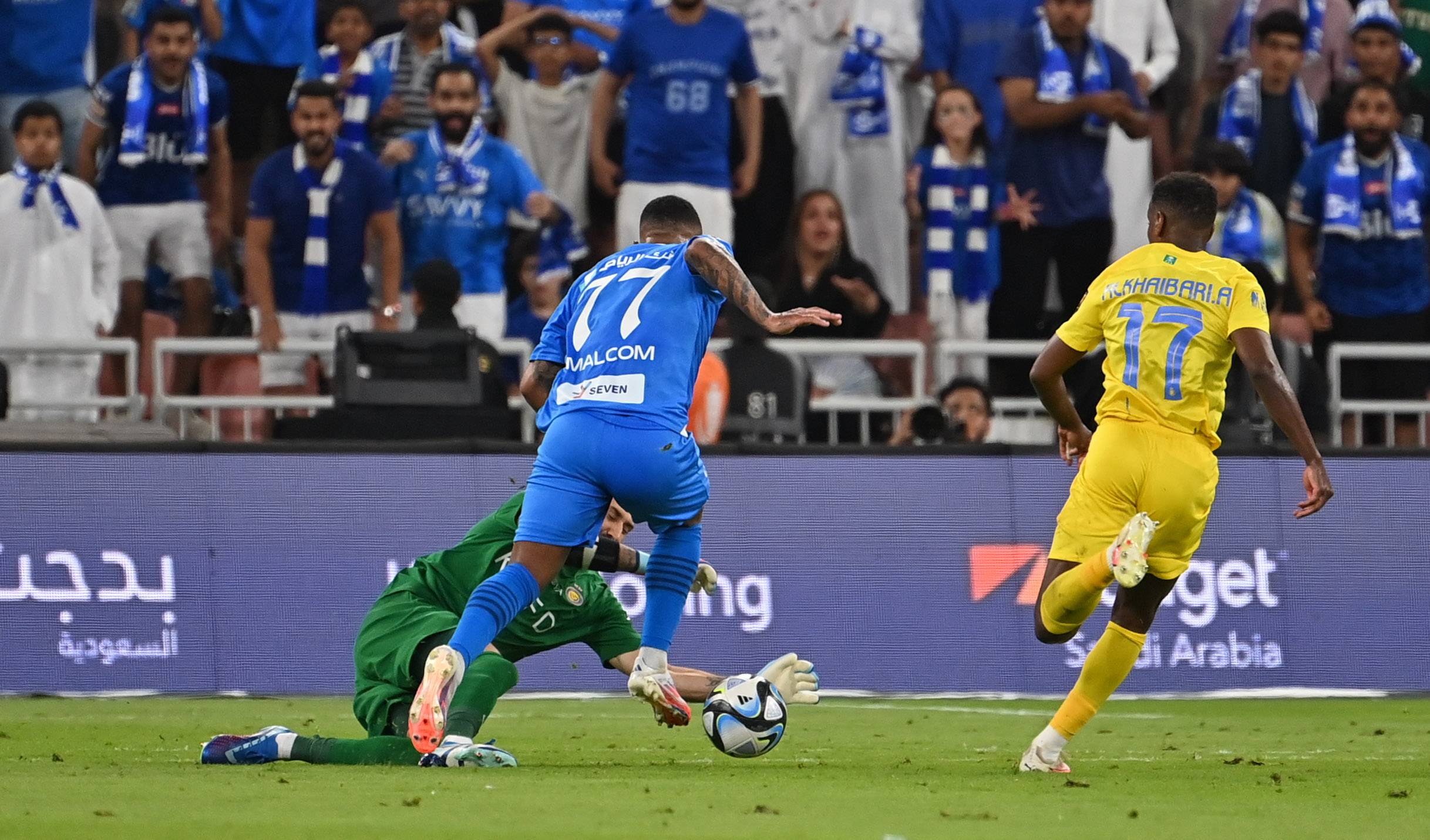  مهم.. الهلال السعودي يظفر بكاس الملك سلمان  بفوزه على فريق النصر  بركلات الترجيح