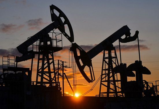 تراجع أسعار النفط في أكبر خسارة أسبوعية لها