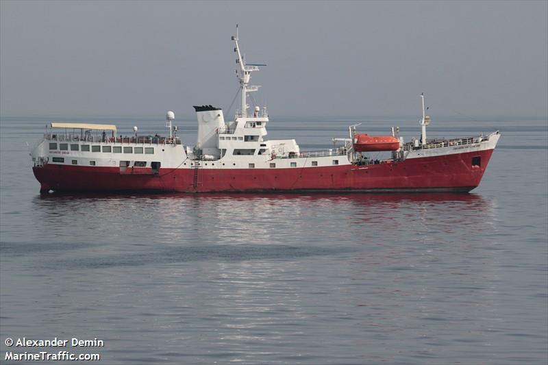 السفينة (Antarctic dream)