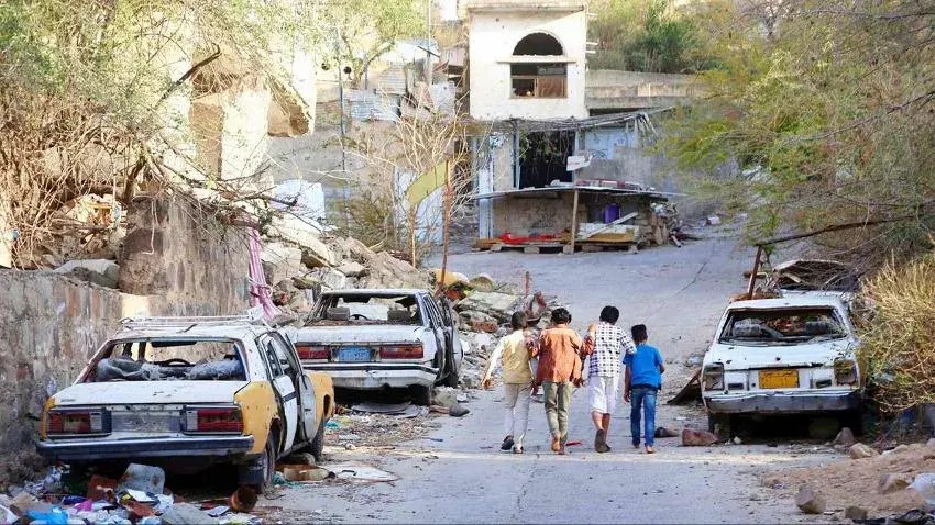 منظمة يمنية تناشد: فتح الطرقات في اليمن و تقول بانها إنسانية تسبق التسويات السياسية     
