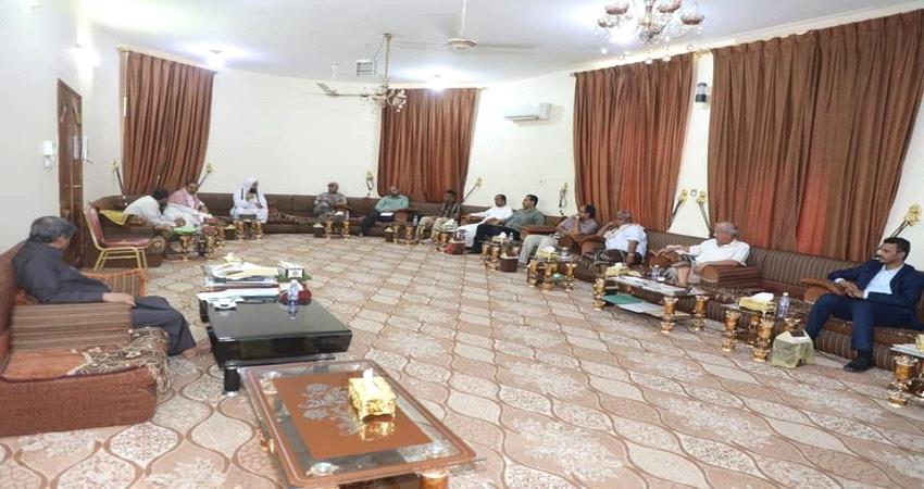 اجتماع محافظ حضرموت