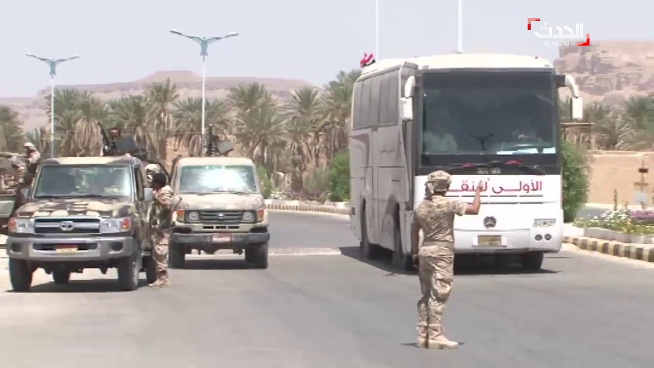 المييلشيا الحوثية تمنع الدخول والخروج في مناطق سيطرتها