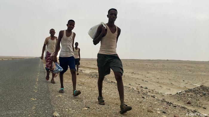 اليمن يبدأ نقلا إجباريا للمهاجرين الإثيوبيين