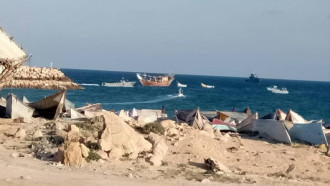 ميناء ناشطون