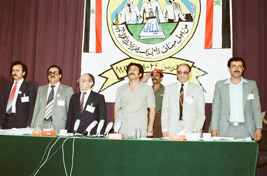 انعقاد اول جلسة لانشاء المؤتمر الشعبي العام في العام 1982