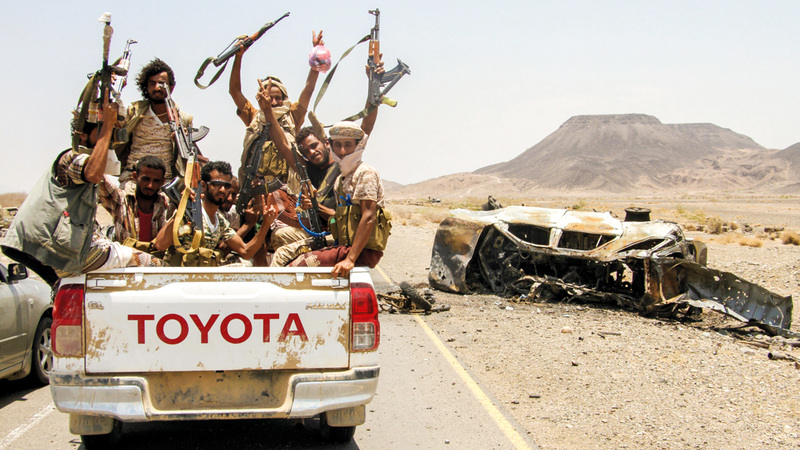 تجدد المواجهات بين القوات الحكومية ومليشيات الحوثيين في مأرب والجوف وصنعاء والضالع