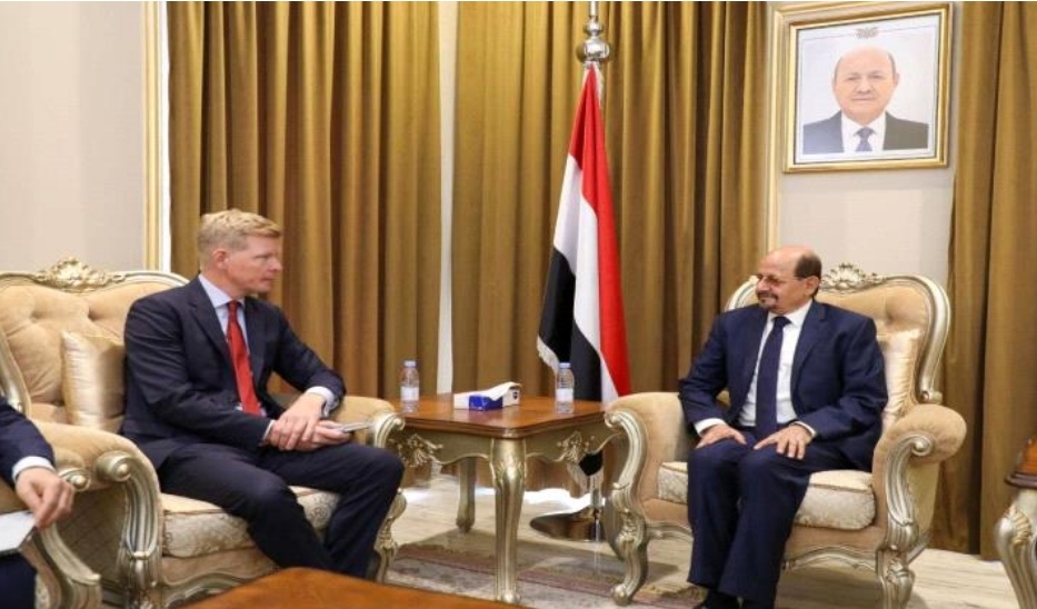 ضمن جهود إحياء السلام.. وزير الخارجية يبحث مع المبعوث الأممي مستجدات الأوضاع في اليمن