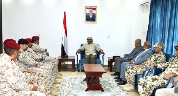 بعد تصعيد الحوثي..اجتماع عسكري حاسم لقيادة جيش الشرعية بحضورممثلين التحالف العربي
