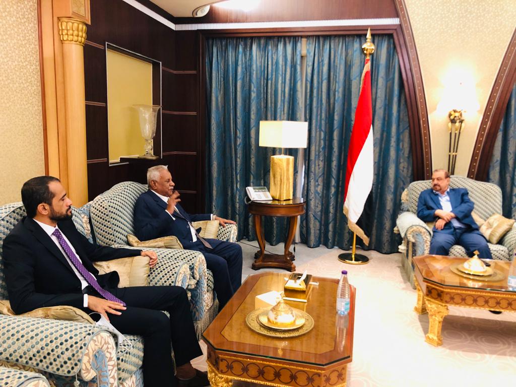 رئيس مجلس النواب يشيد بالدور الريادي والنضالي لأبناء حضرموت