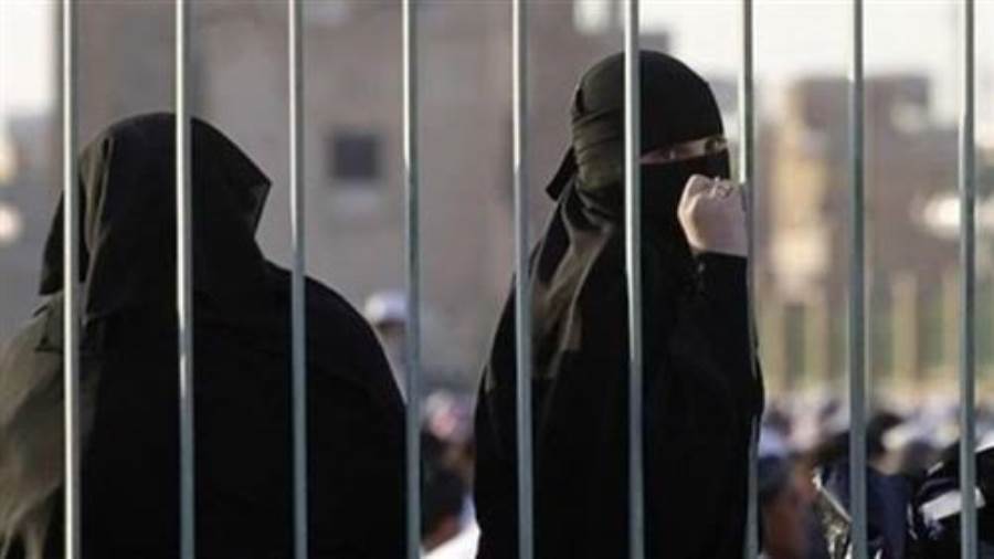عشرات الانتهاكات الحوثية تطال فتيات صنعاء