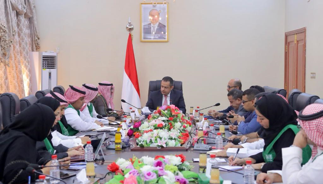 الدكتور معين في لقاء مع الصندوق السعودي للتنمية