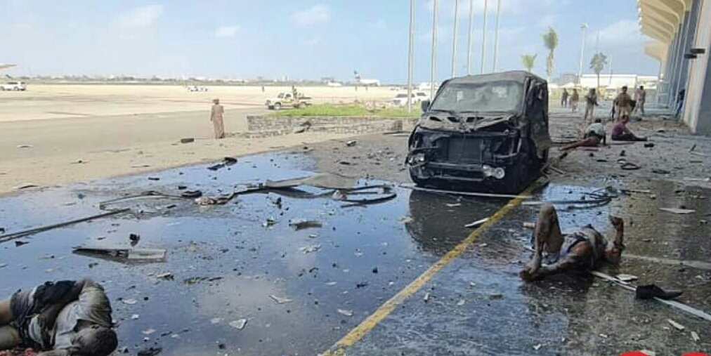 اخر حصيلة .. 70 قتيلا وجريحا بينهم مسؤولين حكوميين في حادثة استهداف الحكومة (الاسماء)