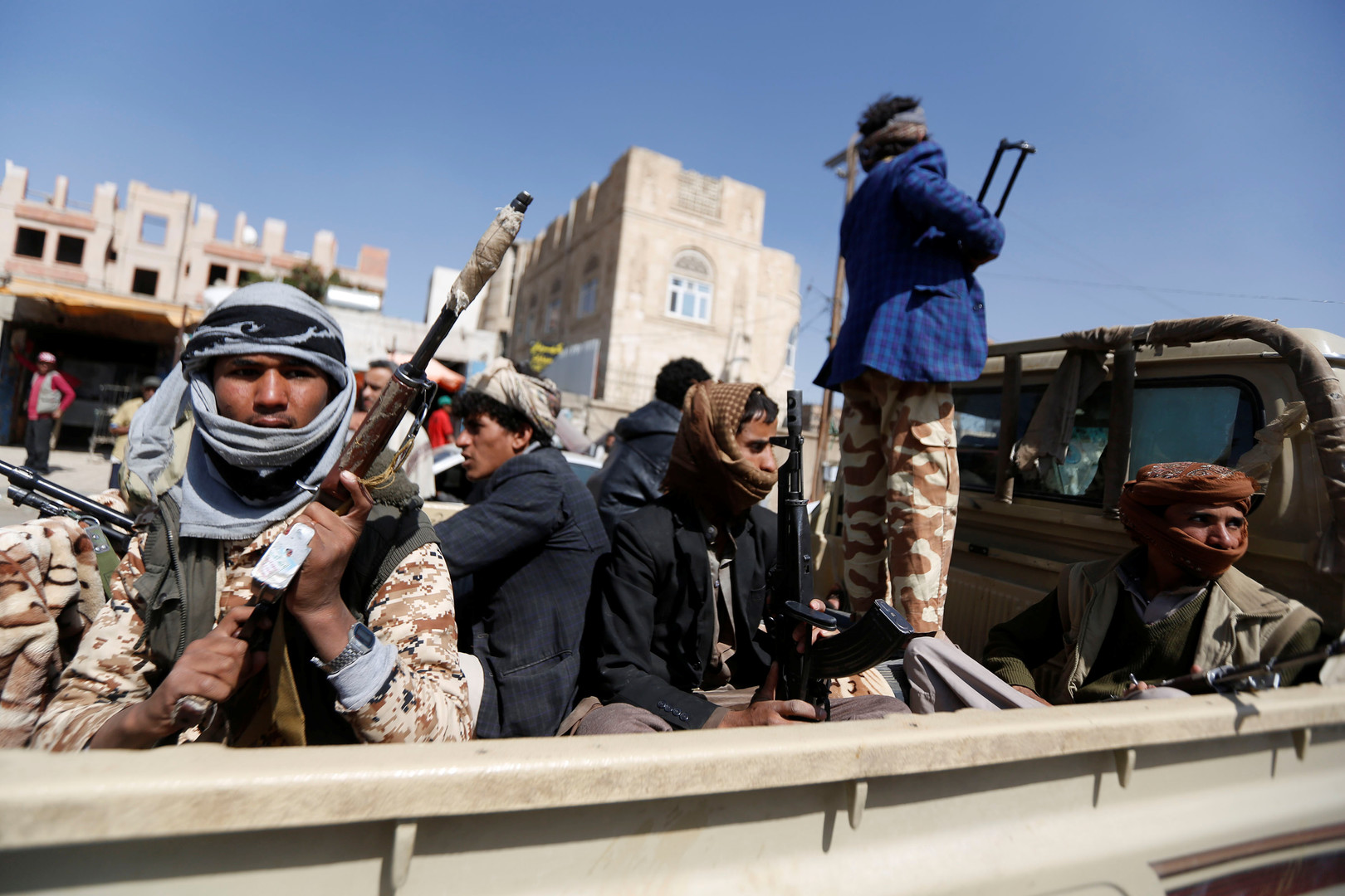 الحوثيين